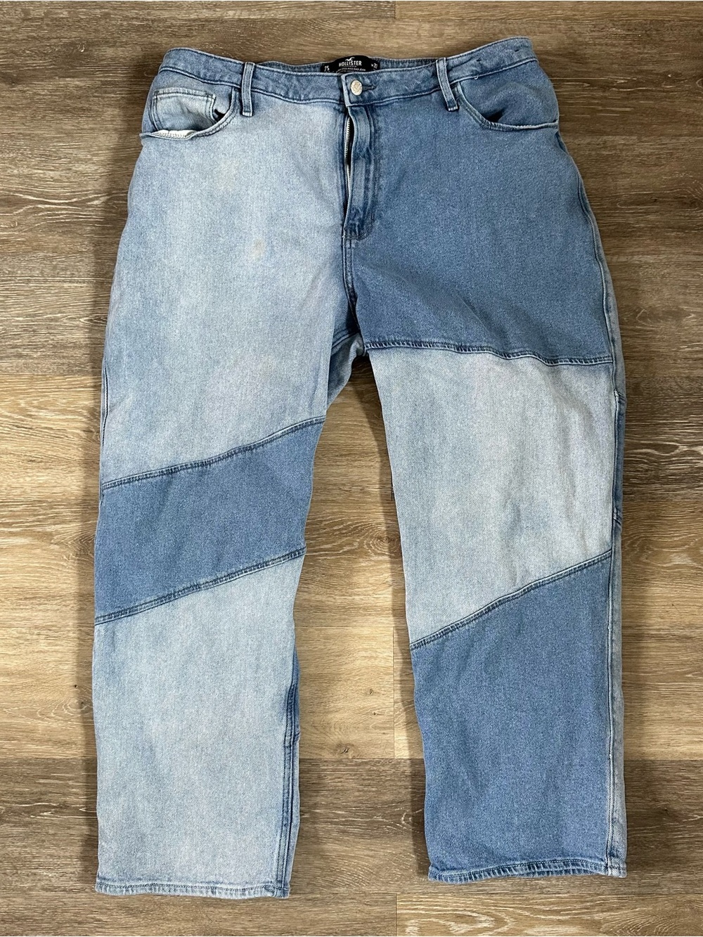 Hollister Womens Jeans Size 33/29 17s High Rise baggy Dad Jean Patchwork Light